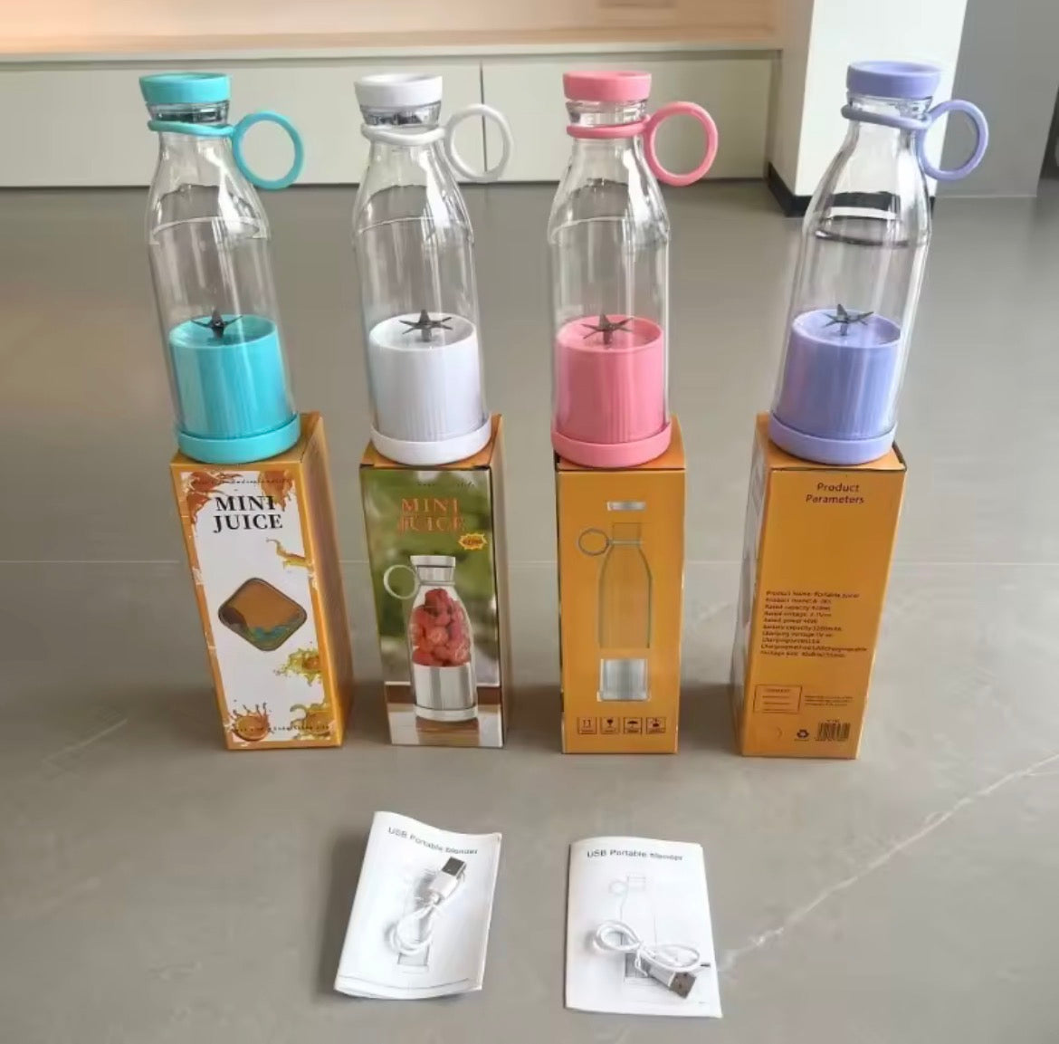 🍓 BlendGo™ Mini Portable Blender Bottle