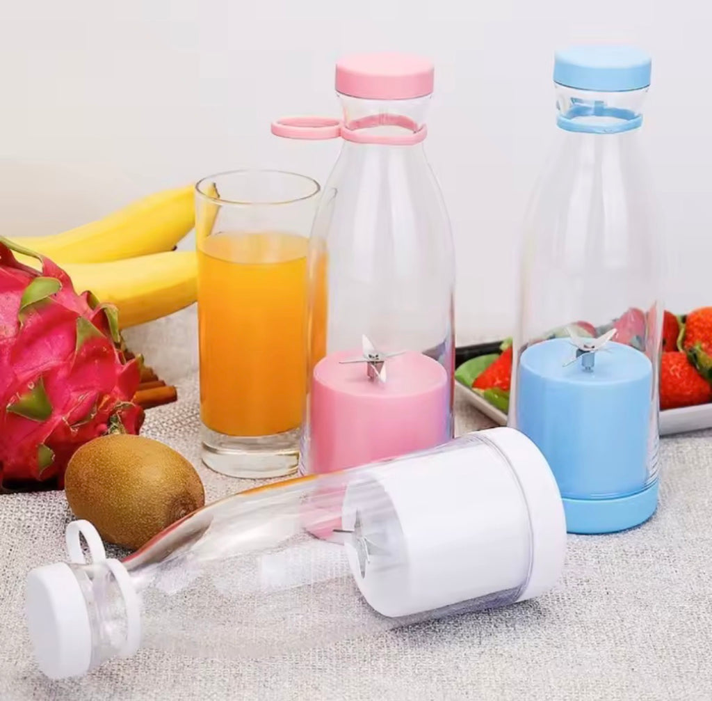 🍓 BlendGo™ Mini Portable Blender Bottle
