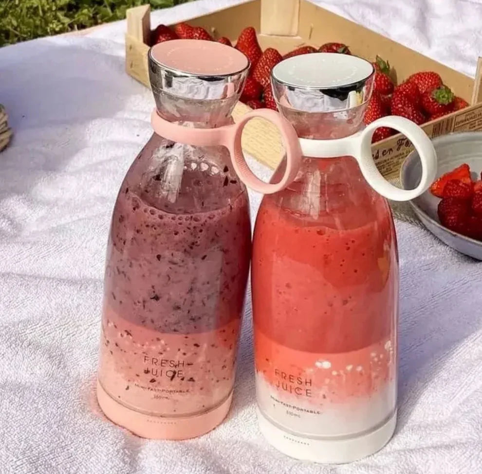 🍓 BlendGo™ Mini Portable Blender Bottle